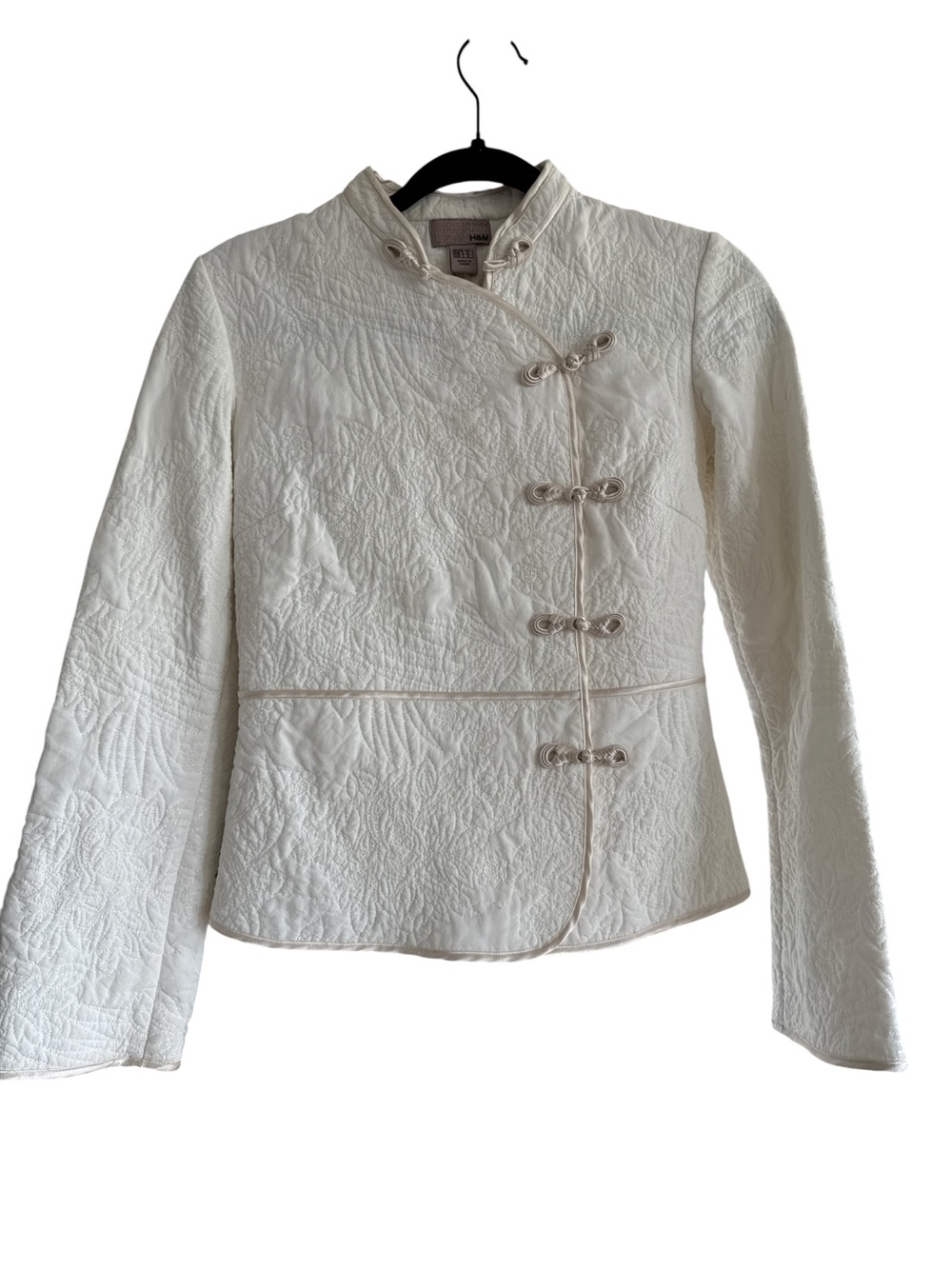 H&M White Quilted Mandarin Collar Jacket with Frog Closures No rib/or stained